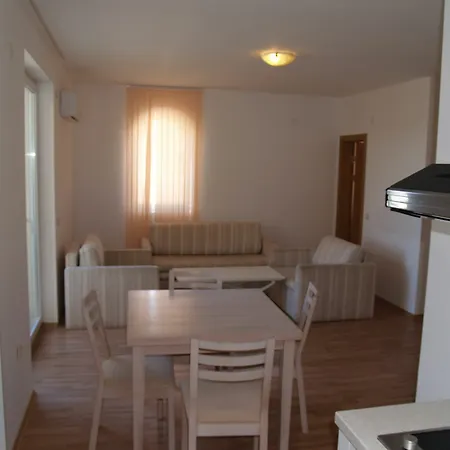 Lejlighedshotel Corsica Sunny Beach